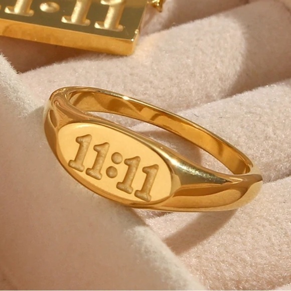 NEW 11:11 Angel Number Gold Ring - Picture 5 of 7